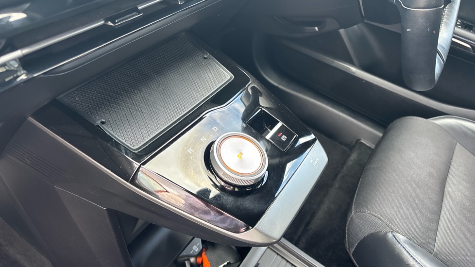 MG MG4 150kW Trophy EV Long Range 64kWh 5dr Auto Electric Hatchback - Image 13