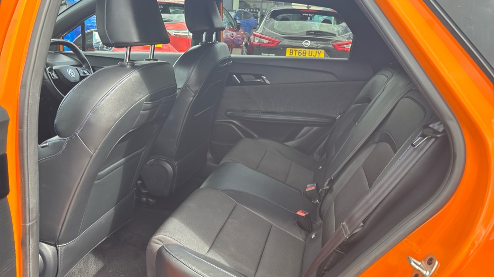 MG MG4 150kW Trophy EV Long Range 64kWh 5dr Auto Electric Hatchback - Image 16