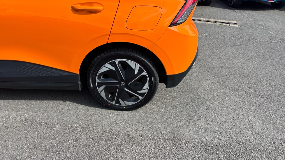 MG MG4 150kW Trophy EV Long Range 64kWh 5dr Auto Electric Hatchback - Image 42