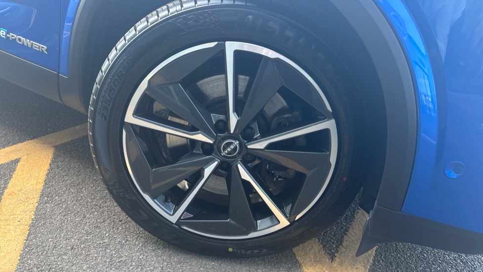 Nissan Qashqai 1.5 E-Power Tekna 5dr Auto Hybrid Hatchback - Image 22