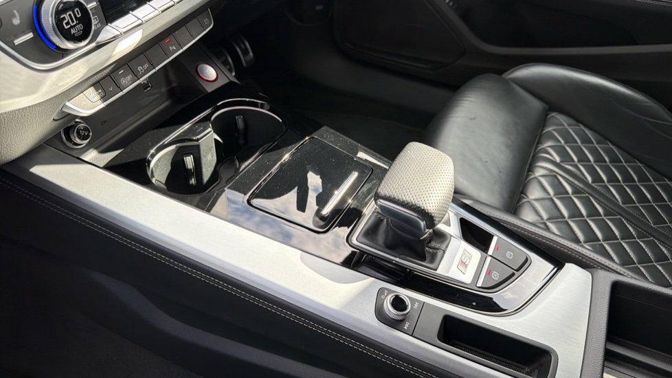 Audi A4 S4 TDI Quattro 4dr Tiptronic Diesel Saloon - Image 13