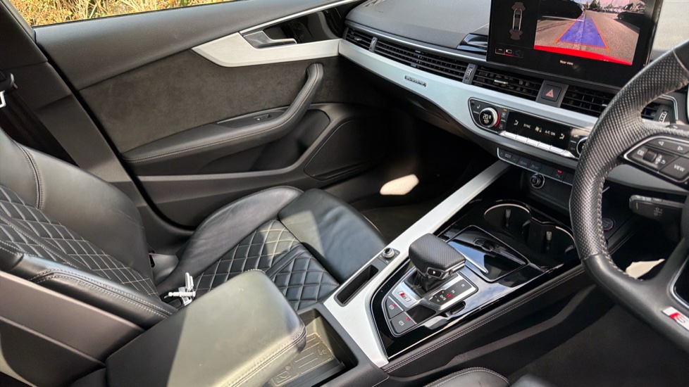 Audi A4 S4 TDI Quattro 4dr Tiptronic Diesel Saloon - Image 14