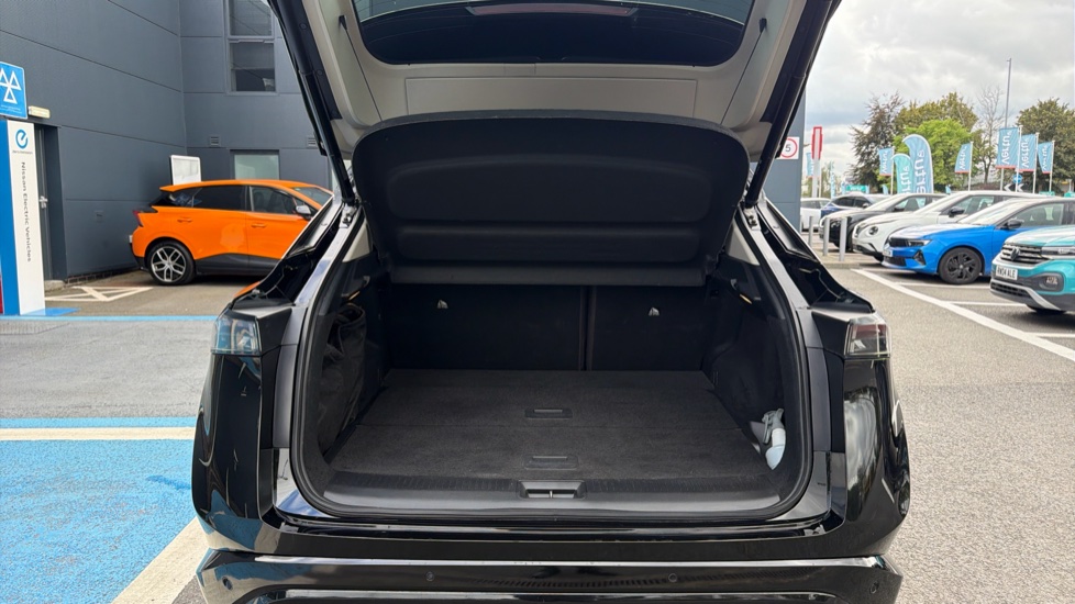 Nissan ARIYA 225kW Advance 87kWh 22kWCh 5dr e-4ORCE Auto Electric Hatchback - Image 4