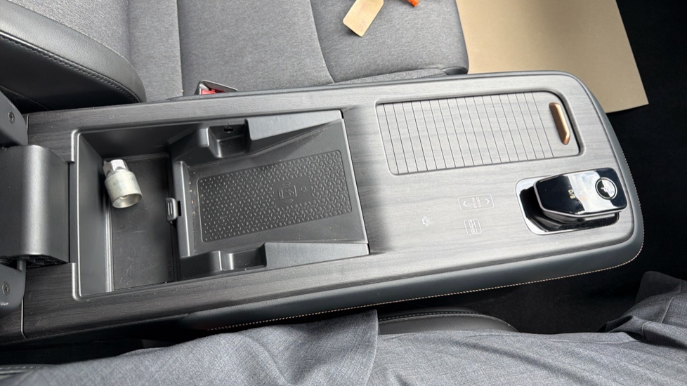 Nissan ARIYA 225kW Advance 87kWh 22kWCh 5dr e-4ORCE Auto Electric Hatchback - Image 23