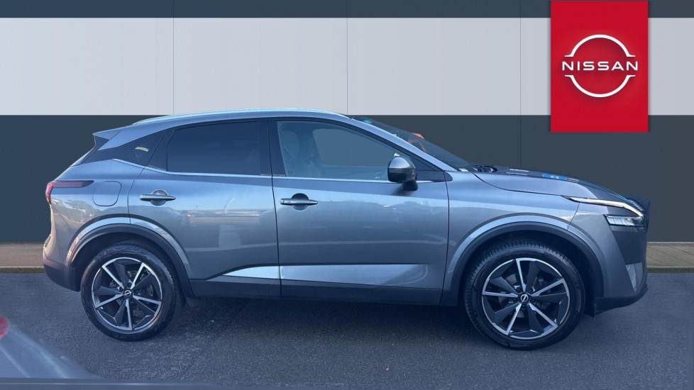 Nissan Qashqai 1.3 DiG-T MH Tekna 5dr Petrol Hatchback - Image 5