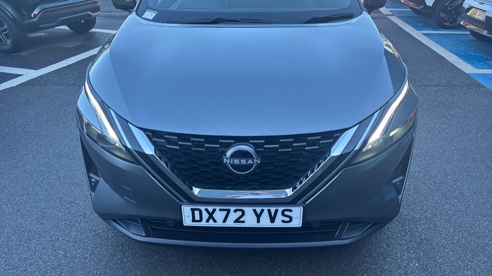 Nissan Qashqai 1.3 DiG-T MH Tekna 5dr Petrol Hatchback - Image 8