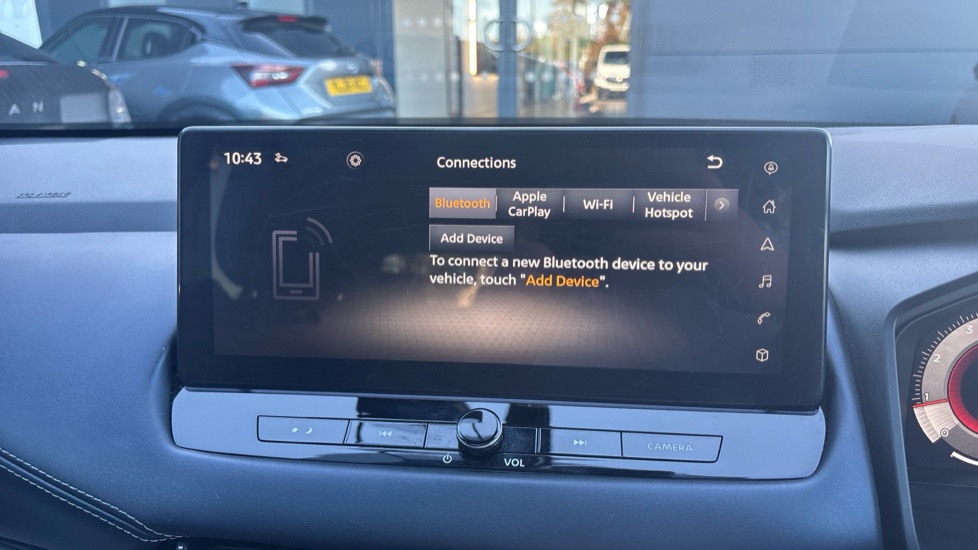 Nissan Qashqai 1.3 DiG-T MH Tekna 5dr Petrol Hatchback - Image 35
