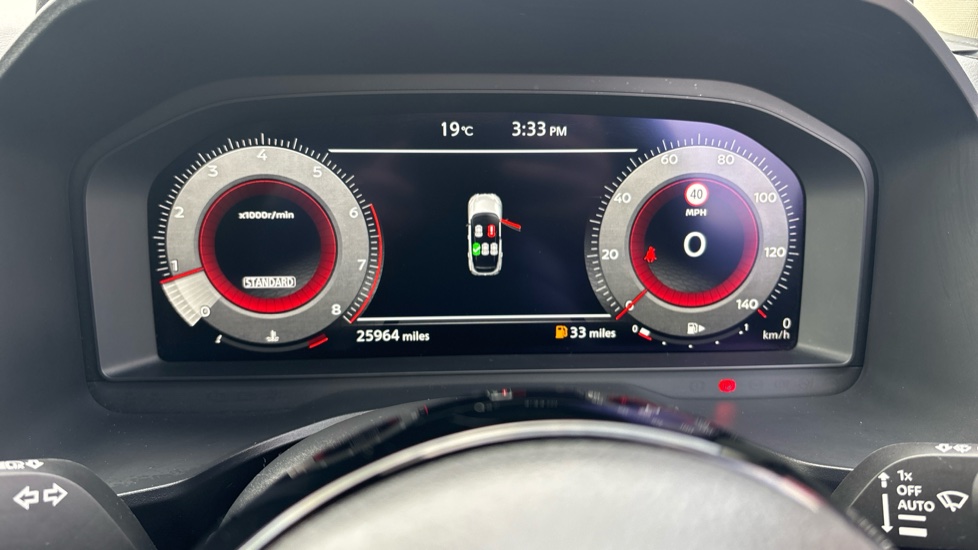 Nissan Qashqai 1.3 DiG-T MH N-Connecta 5dr Petrol Hatchback - Image 18