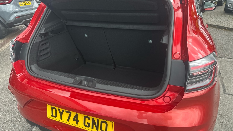 Renault Clio 1.0 TCe 90 Evolution 5dr Petrol Hatchback - Image 4