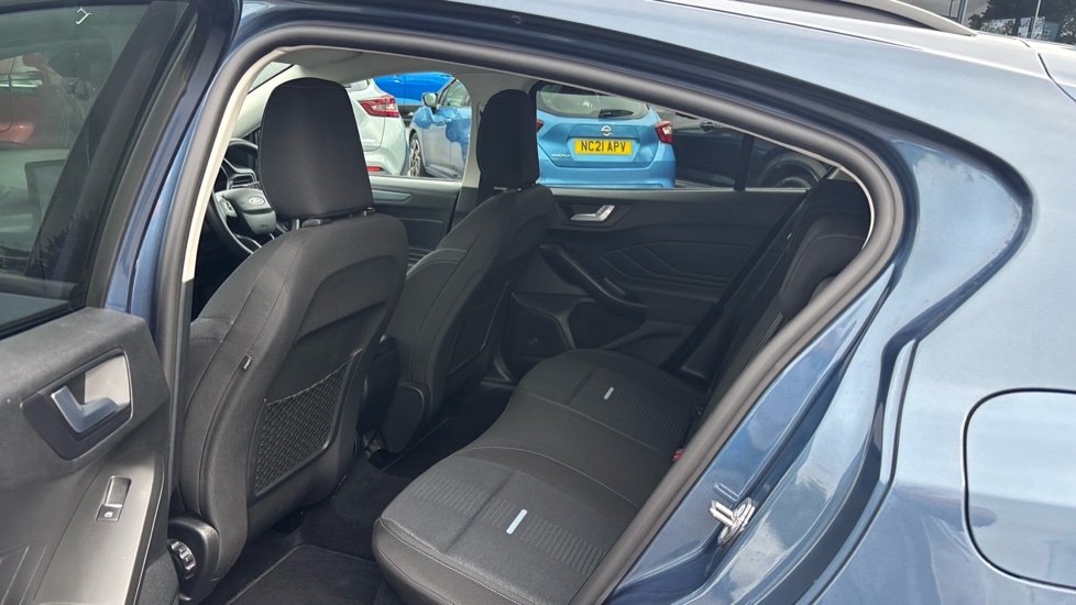 Ford Focus 1.0 EcoBoost Hybrid mHEV 155 Active 5dr Auto Petrol Hatchback - Image 16