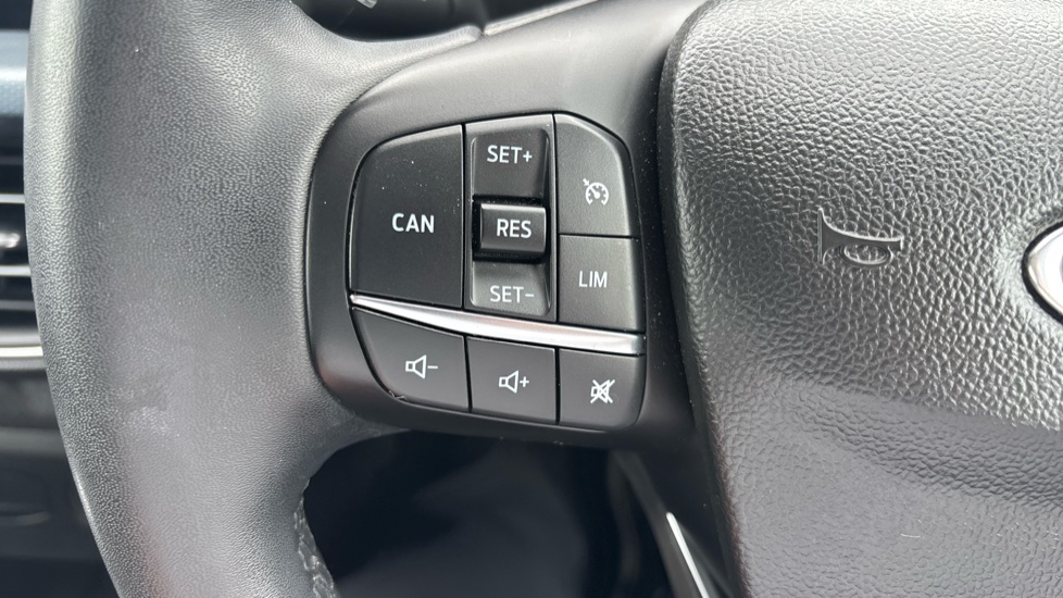 Ford Focus 1.0 EcoBoost Hybrid mHEV 155 Active 5dr Auto Petrol Hatchback - Image 22