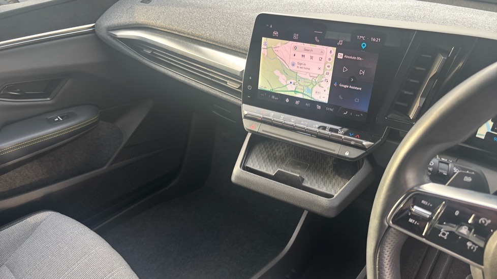 Renault Megane E-Tech EV60 160kW Techno 60kWh Optimum Charge 5dr Auto Electric Hatchback - Image 14