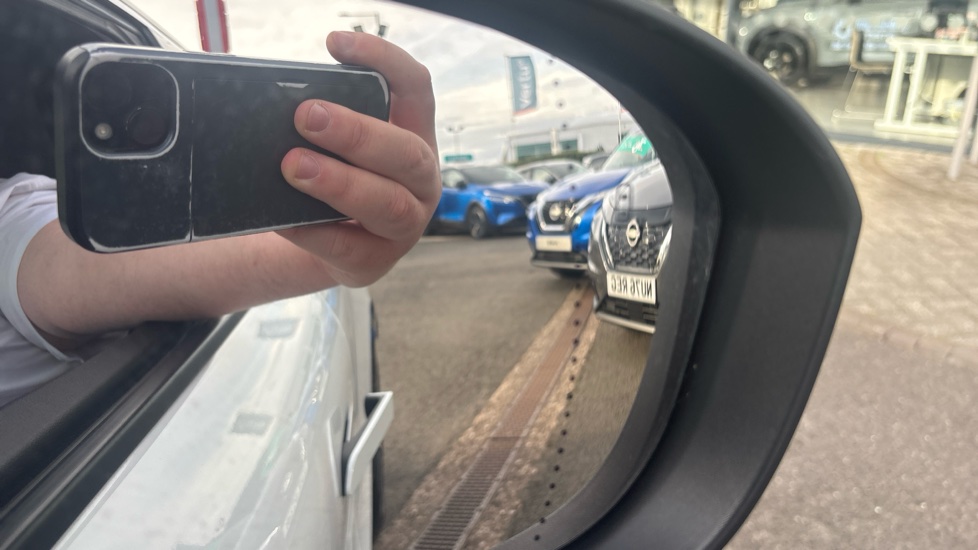 Renault Megane E-Tech EV60 160kW Techno 60kWh Optimum Charge 5dr Auto Electric Hatchback - Image 27