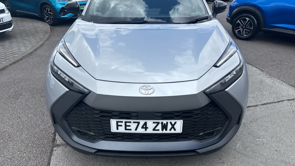 Toyota C-HR 1.8 Hybrid Icon 5dr CVT Hybrid Hatchback - Image 8