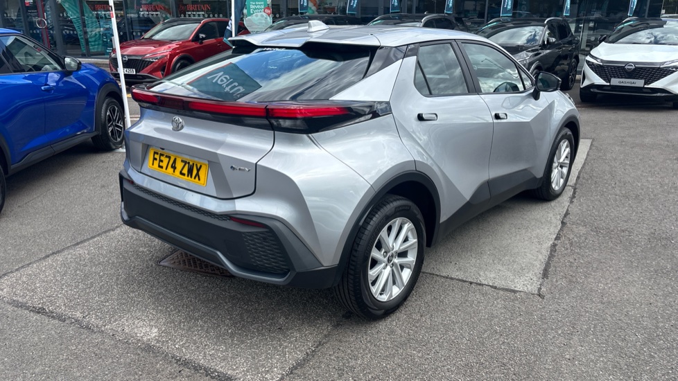 Toyota C-HR 1.8 Hybrid Icon 5dr CVT Hybrid Hatchback - Image 45