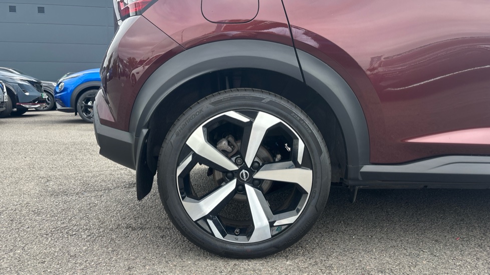 Nissan Juke 1.6 Hybrid Tekna 5dr Auto Hybrid Hatchback - Image 7