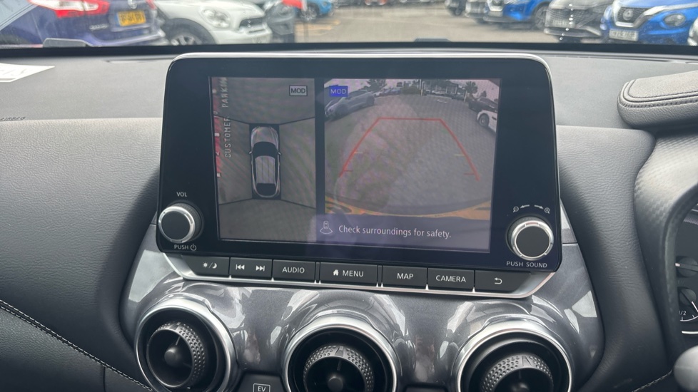Nissan Juke 1.6 Hybrid Tekna 5dr Auto Hybrid Hatchback - Image 34
