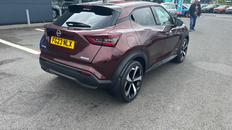 Nissan Juke 1.6 Hybrid Tekna 5dr Auto Hybrid Hatchback - Image 44