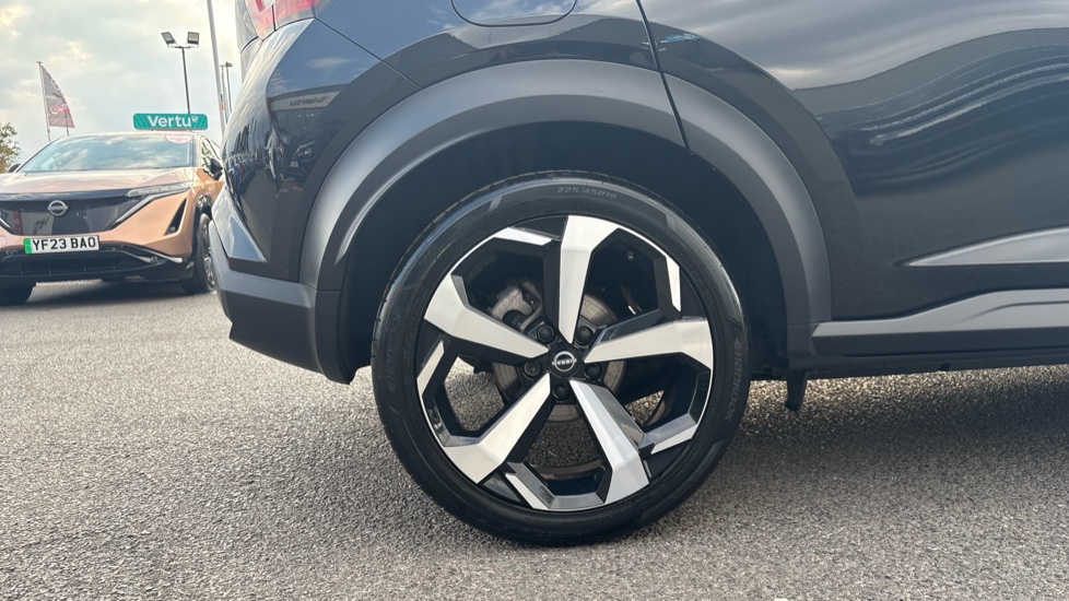 Nissan Juke 1.6 Hybrid Tekna 5dr Auto Hybrid Hatchback - Image 7