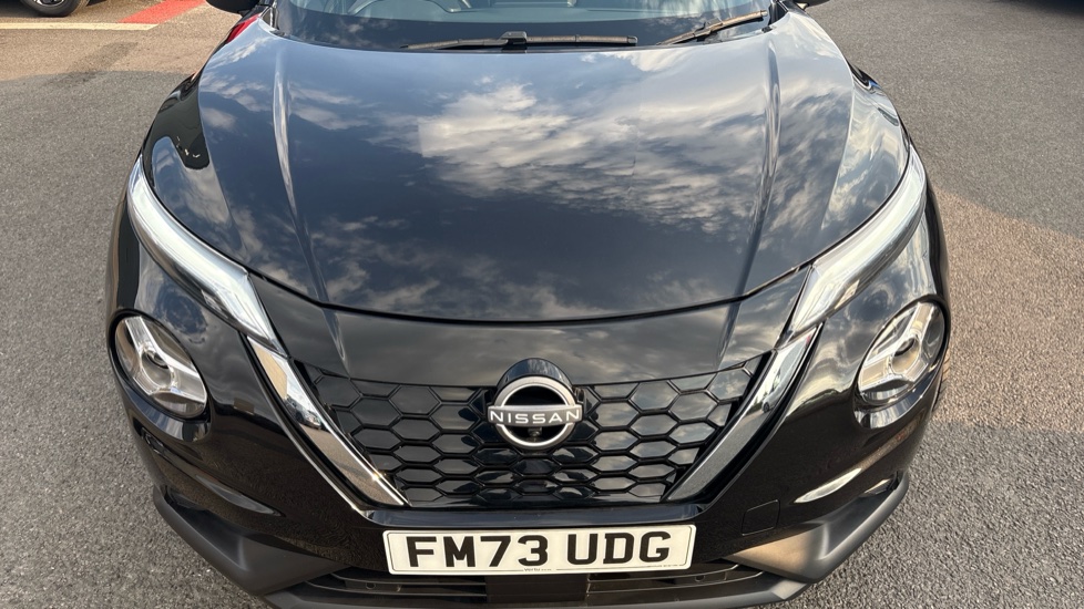 Nissan Juke 1.6 Hybrid Tekna 5dr Auto Hybrid Hatchback - Image 8