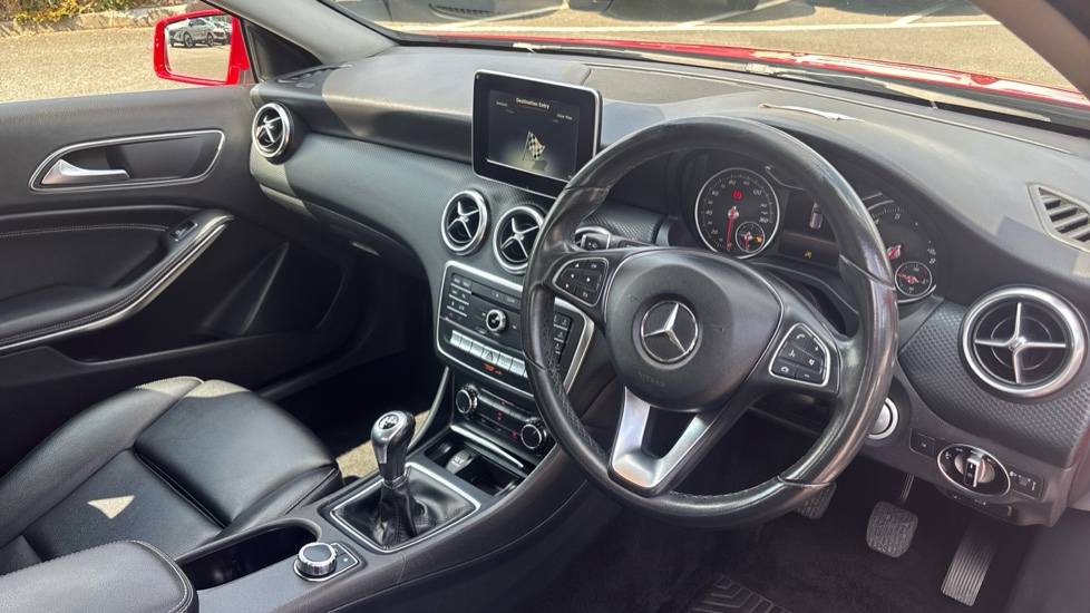 Mercedes-Benz A-Class A160 SE 5dr Petrol Hatchback - Image 11