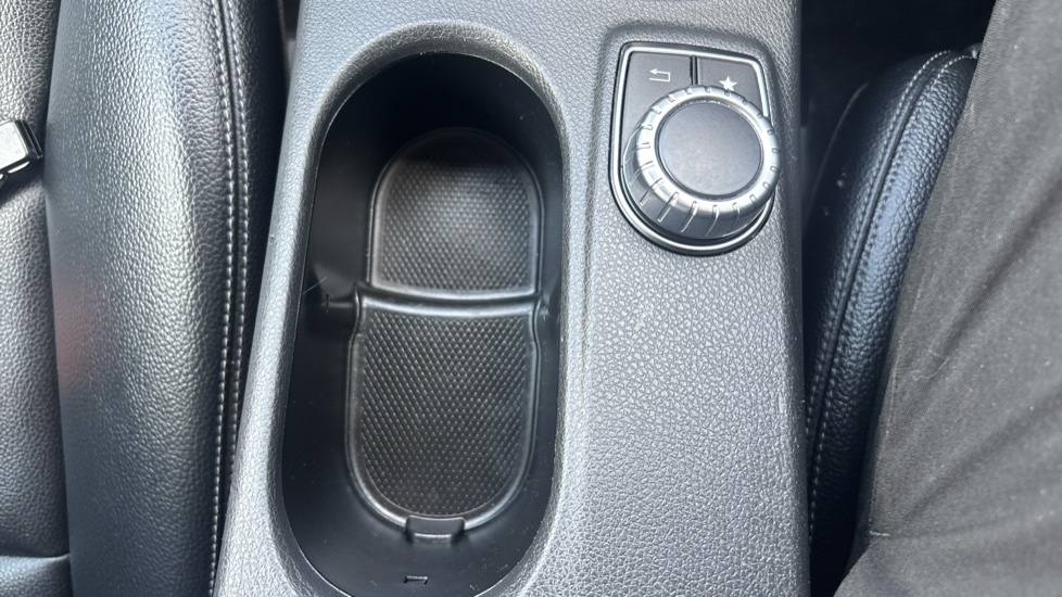 Mercedes-Benz A-Class A160 SE 5dr Petrol Hatchback - Image 27
