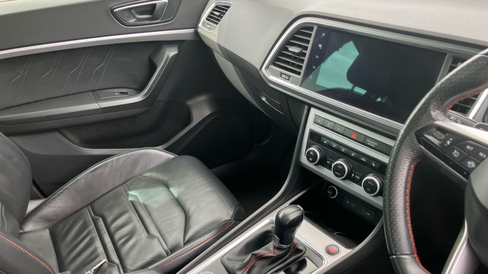 SEAT Ateca 1.5 TSI EVO FR Sport 5dr DSG Petrol Estate - Image 14