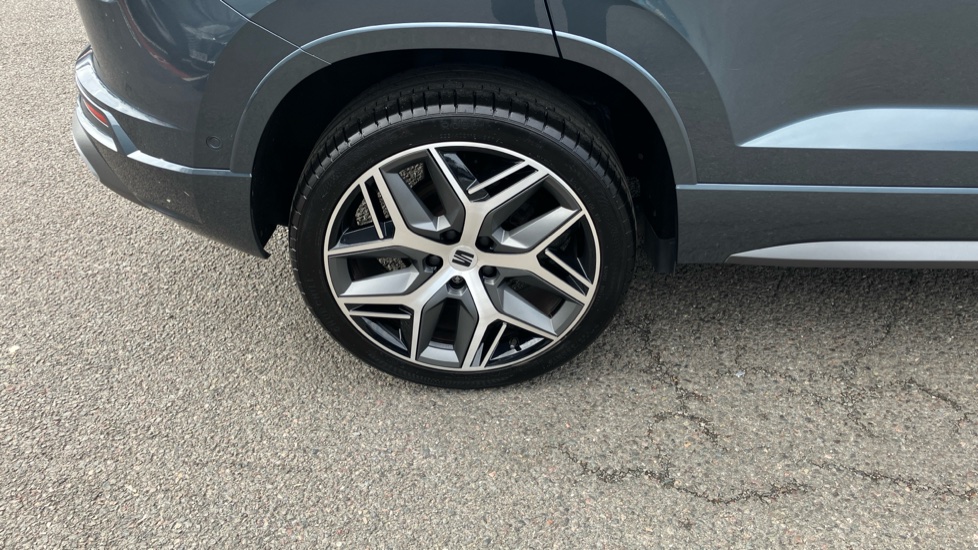 SEAT Ateca 1.5 TSI EVO FR Sport 5dr DSG Petrol Estate - Image 26