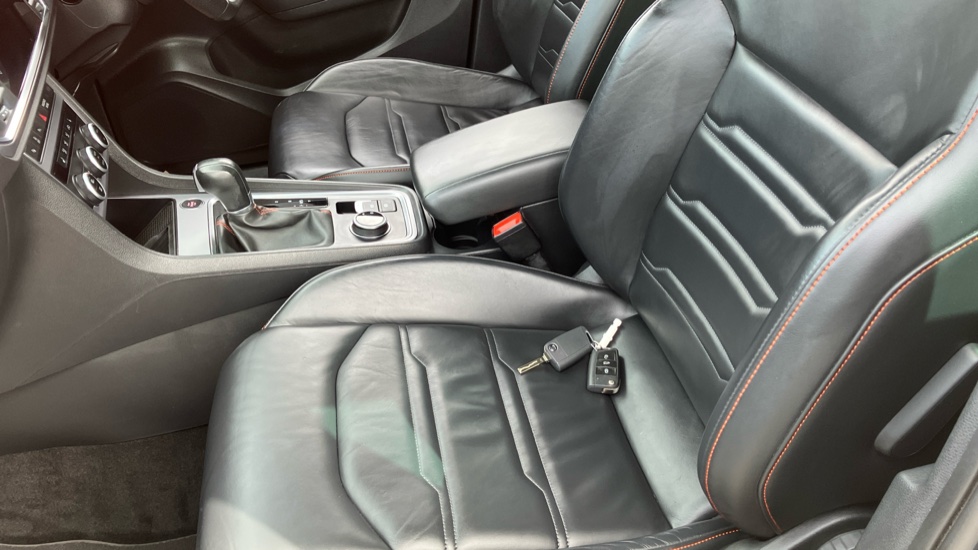 SEAT Ateca 1.5 TSI EVO FR Sport 5dr DSG Petrol Estate - Image 43