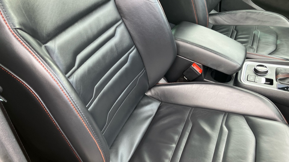 SEAT Ateca 1.5 TSI EVO FR Sport 5dr DSG Petrol Estate - Image 51
