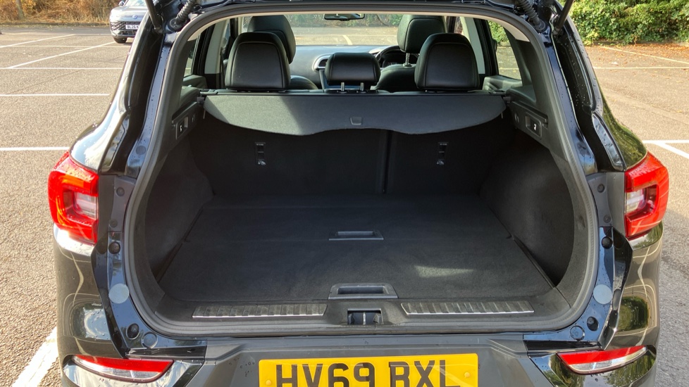 Renault Kadjar 1.3 TCE 160 GT Line 5dr Petrol Hatchback - Image 27