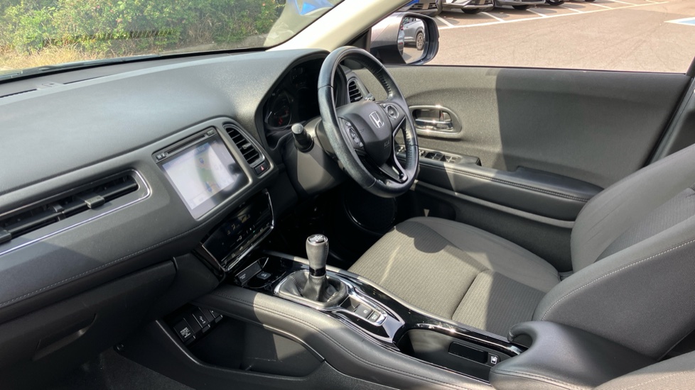 Honda HR-V 1.5 i-VTEC SE 5dr Petrol Hatchback - Image 9
