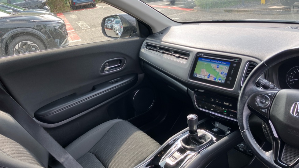 Honda HR-V 1.5 i-VTEC SE 5dr Petrol Hatchback - Image 14