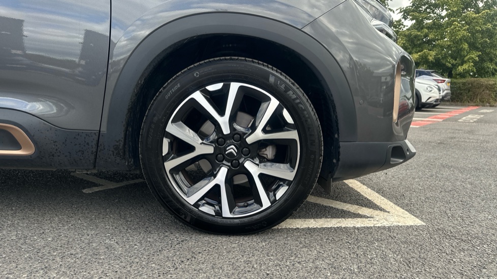 Citroen C5 Aircross 1.2 PureTech C-Series Edition 5dr EAT8 Petrol Hatchback - Image 21