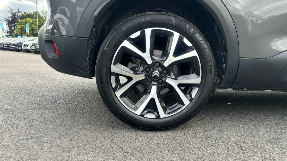 Citroen C5 Aircross 1.2 PureTech C-Series Edition 5dr EAT8 Petrol Hatchback - Image 22