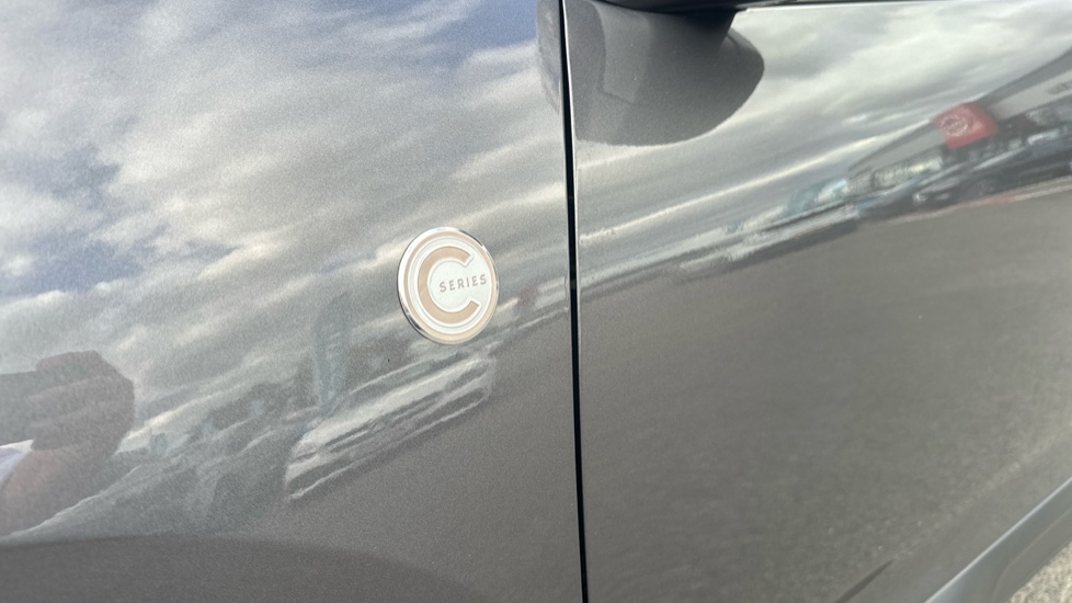 Citroen C5 Aircross 1.2 PureTech C-Series Edition 5dr EAT8 Petrol Hatchback - Image 24