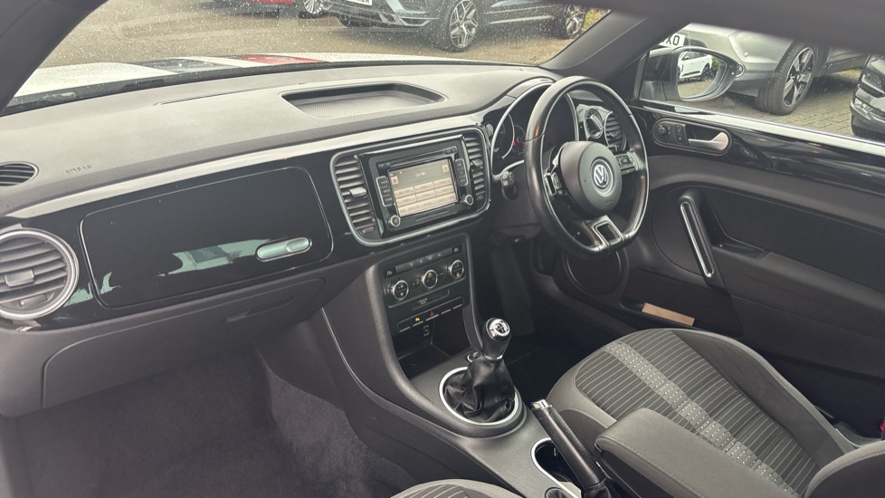 Volkswagen Beetle 2.0 TDI Sport 3dr Diesel Hatchback - Image 9