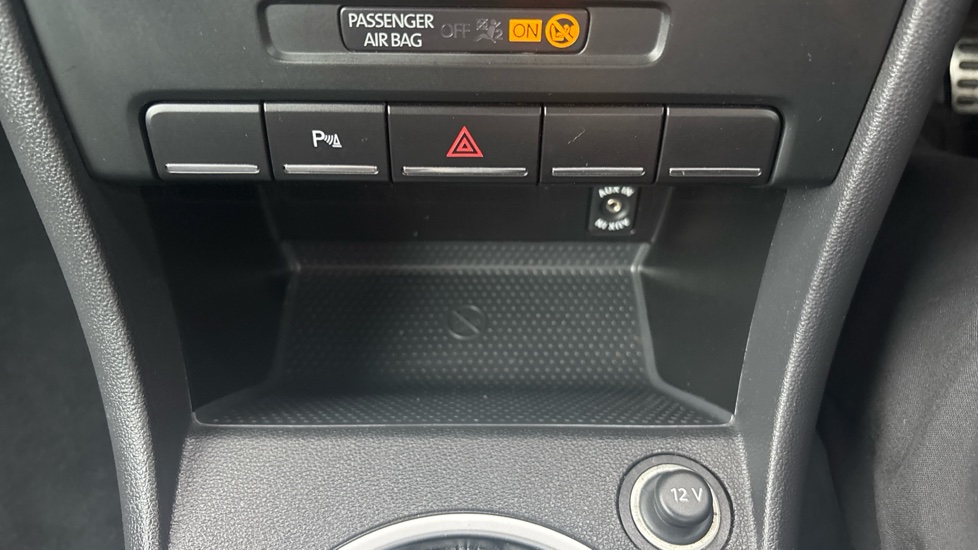 Volkswagen Beetle 2.0 TDI Sport 3dr Diesel Hatchback - Image 30