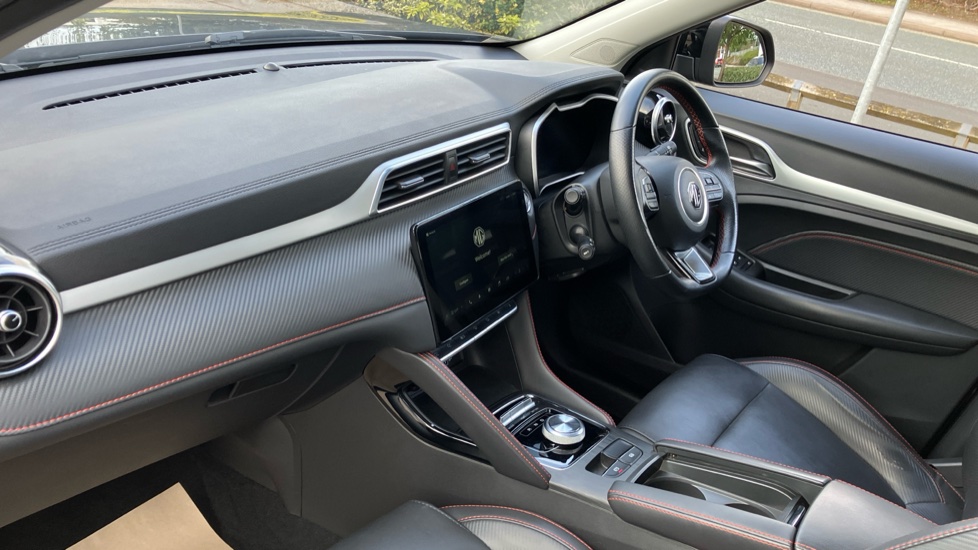 MG ZS 130kW Trophy EV 51kWh 5dr Auto Electric Hatchback - Image 9