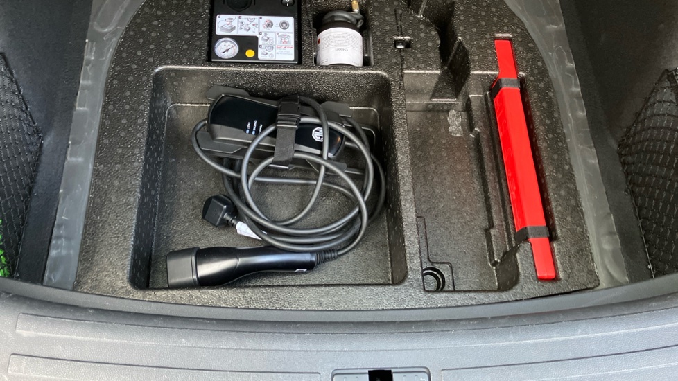 MG ZS 130kW Trophy EV 51kWh 5dr Auto Electric Hatchback - Image 30