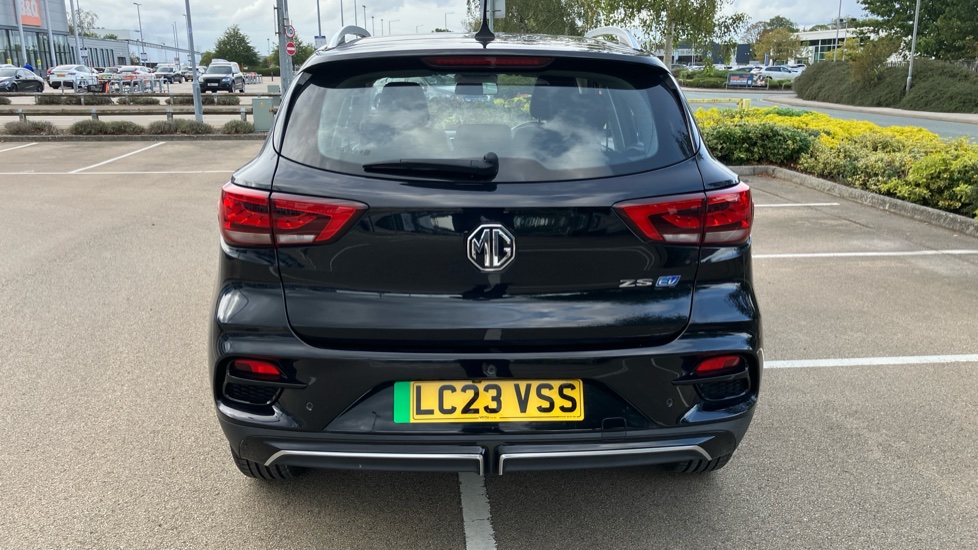 MG ZS 130kW Trophy EV 51kWh 5dr Auto Electric Hatchback - Image 31