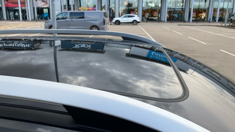 MG ZS 130kW Trophy EV 51kWh 5dr Auto Electric Hatchback - Image 54