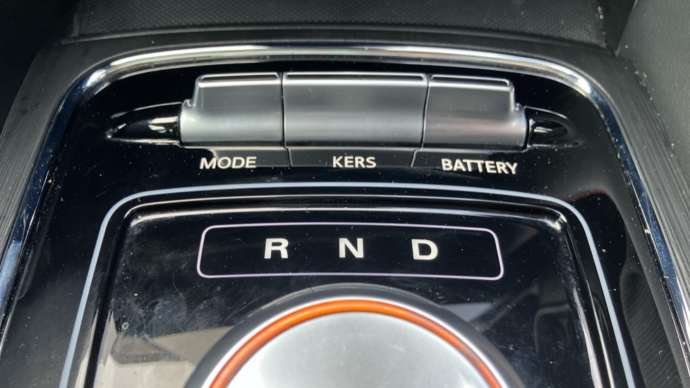 MG ZS 130kW Trophy EV 51kWh 5dr Auto Electric Hatchback - Image 75