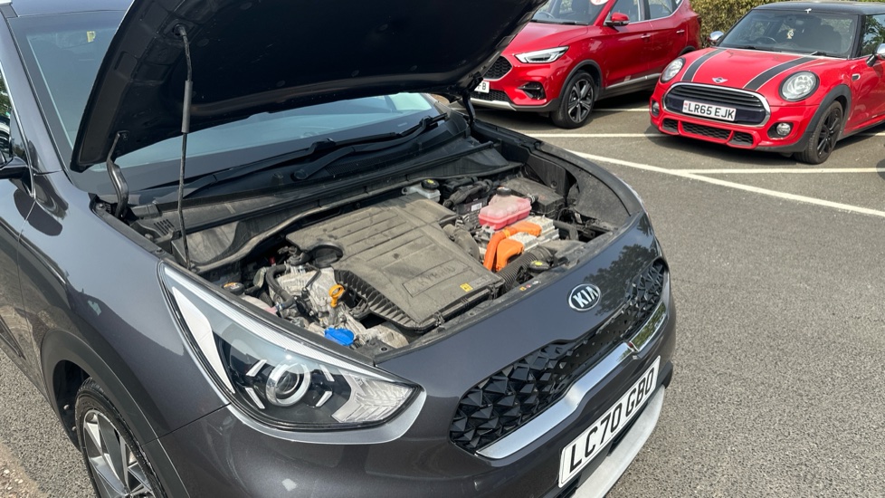 Kia Niro 1.6 GDi Hybrid 3 5dr DCT Hybrid Estate - Image 8