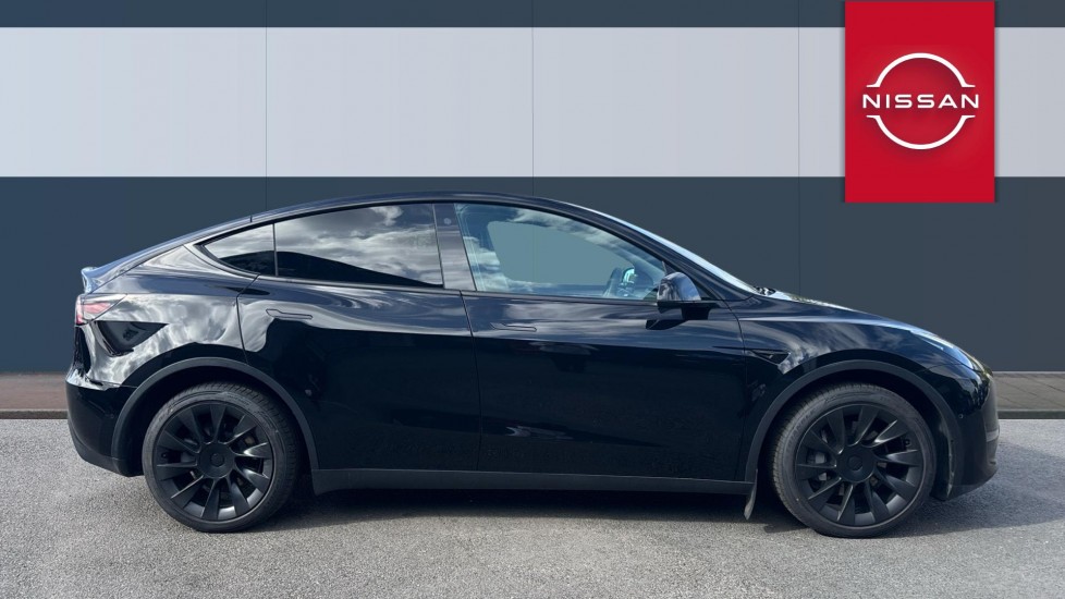 Tesla Model Y Long Range AWD 5dr Auto Electric Hatchback - Image 5