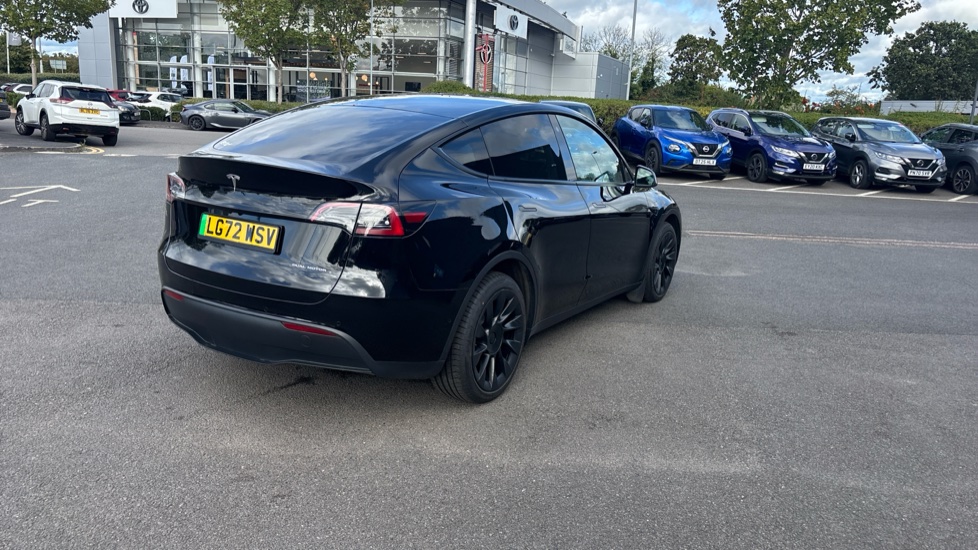 Tesla Model Y Long Range AWD 5dr Auto Electric Hatchback - Image 50