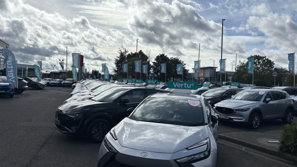 Tesla Model Y Long Range AWD 5dr Auto Electric Hatchback - Image 51