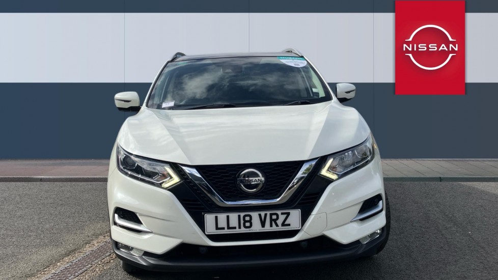 Nissan Qashqai 1.5 dCi N-Connecta 5dr Diesel Hatchback - Image 3