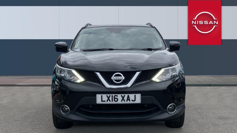 Nissan Qashqai 1.5 dCi Tekna 5dr Diesel Hatchback - Image 3