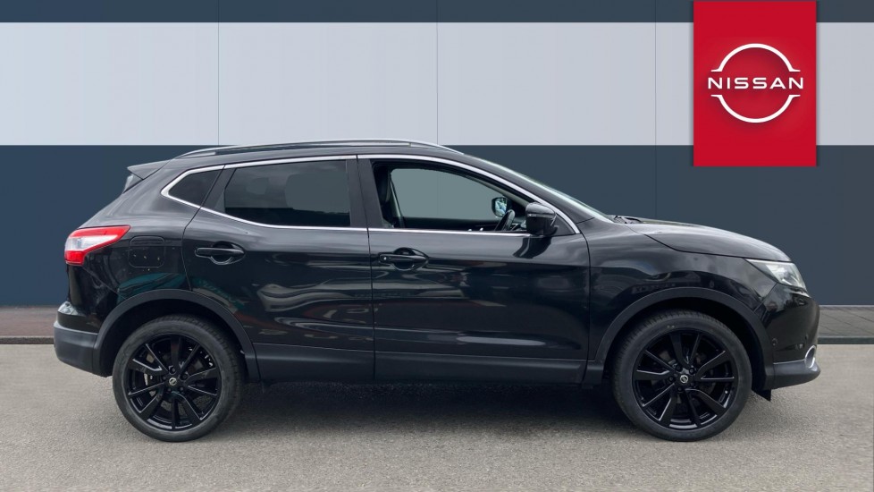 Nissan Qashqai 1.5 dCi Tekna 5dr Diesel Hatchback - Image 5